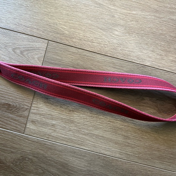 Coach Lanyard - Picture 2 of 4